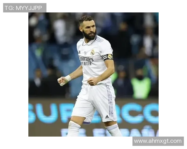 巴萨与巴黎点球大战回顾:激情与悬念交织的经典对决 巴萨与巴黎点球大战回顾:激情与悬念交织的经典对决