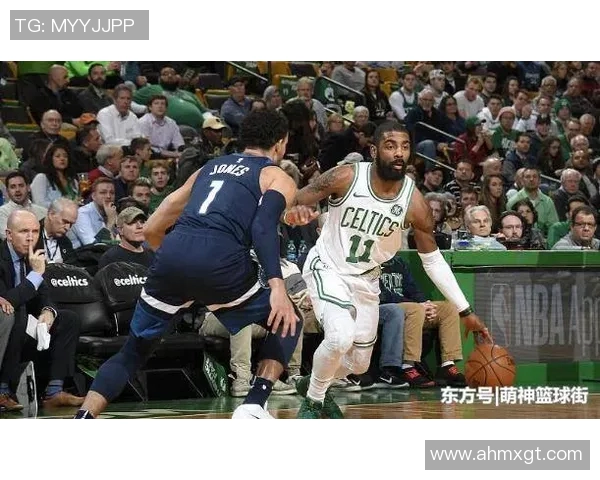 字母哥与贝恩斯对决NBA赛场上的力量与技巧之争 字母哥与贝恩斯对决NBA赛场上的力量与技巧之争