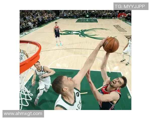 布鲁克洛佩斯：从篮球场上的巨人到全能球员的华丽转身